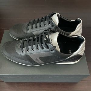 Authentic Mens Hugo Boss Saturn Low Sneakers EU 43 (US 10)